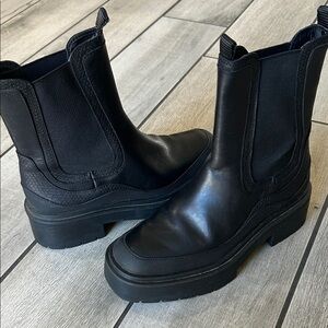 Sam Edelman Women’s Lilia Black Boots